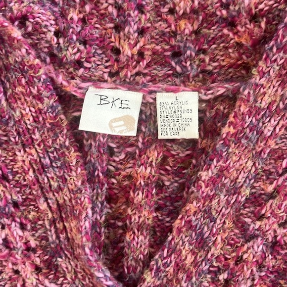 BKE Cable Knit Sweater V-Neck with large collar Size Large - Picture 2 of 6